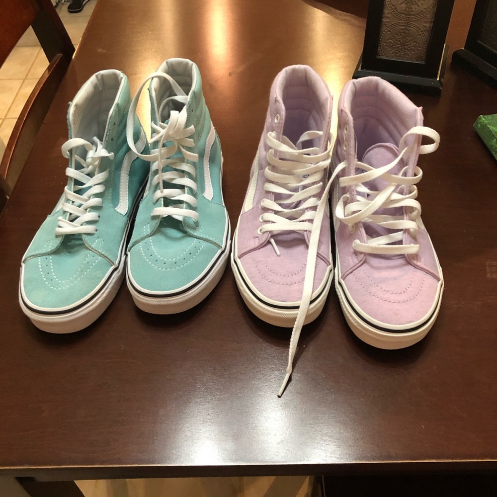 2 pair of vans NEW size 7.5